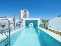 The Tropicana Hotel Hotels in Cape Town