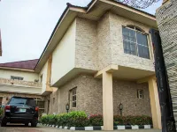 Tivoli Residence & Bar Hotels near J bloomify Nail | Beauty Spa
