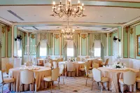 Hotel Settles Hotels in Big Spring