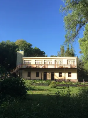Casablanca la Granja de Capilla Hotels near Yo cosquin bienvenido