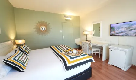 Hôtel Mount Venturi - Aix-En-Provence Sainte-Victoire - Bar & Restaurant & Padel Отели в г. Фюво