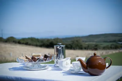 Three Cliffs Glamping Tent - Llangennith Hôtels à : 