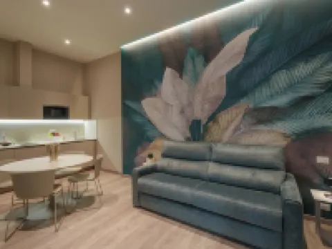 VI套房 盧卡省酒店