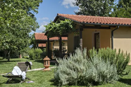 Relais Ciavatta Country Hotel Отели рядом с достопримечательностью «Cascate del Mulino»