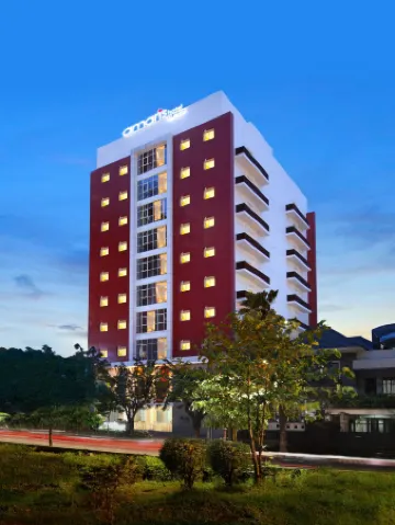 Amaris Hotel Margorejo Surabaya Отели рядом с достопримечательностью «Java Aquatic»