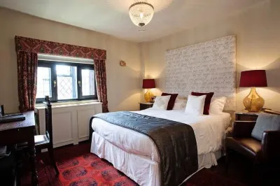 The White Swan Hotel โรงแรมใน