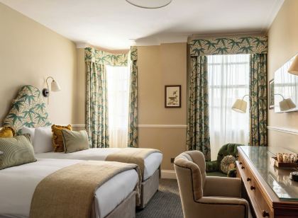 The Drayton Court Hotel