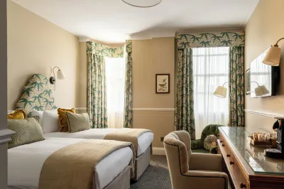 The Drayton Court Hotel Hotels in Ealing
