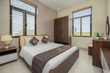 BIG HOTEL HUE Отели рядом с достопримечательностью «Tomb of Dục Đức»