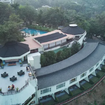 Athiva Resort & Spa, Khandala