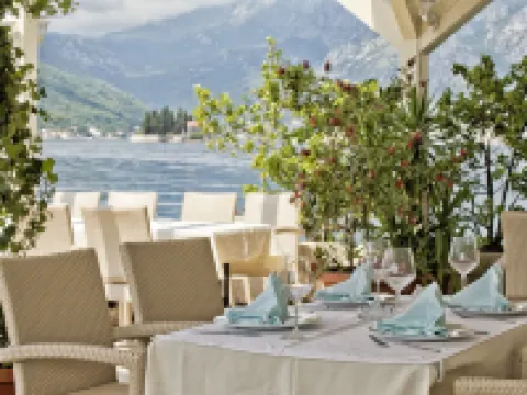 Hotel Admiral Hotels in Perast
