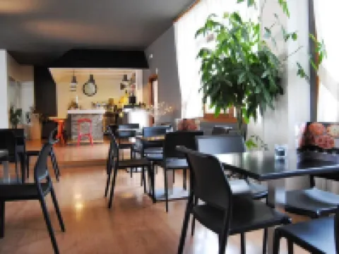 Pey Resort Hotels in Sort