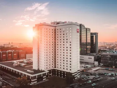Novotel Poznan Centrum Hotels in 