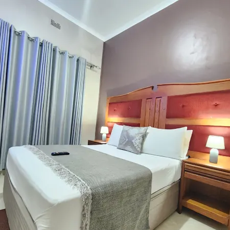 The Princess Guest House Отели в г. Хараре