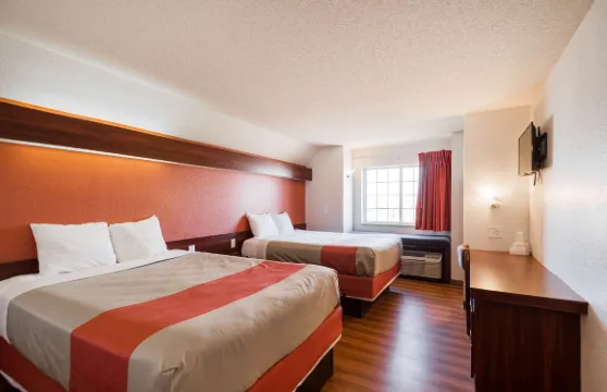 奧拉西6號汽車旅館