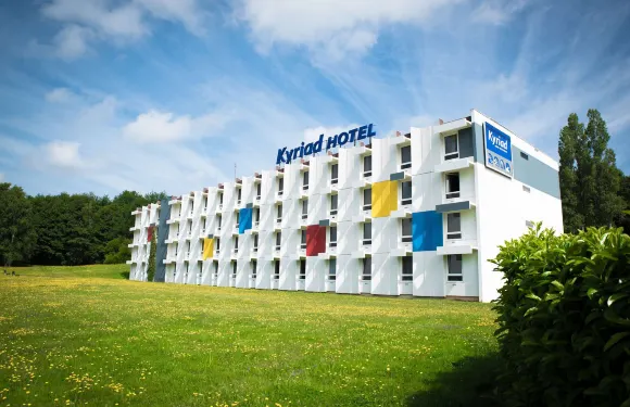 蒙塔沙南基里亞德酒店