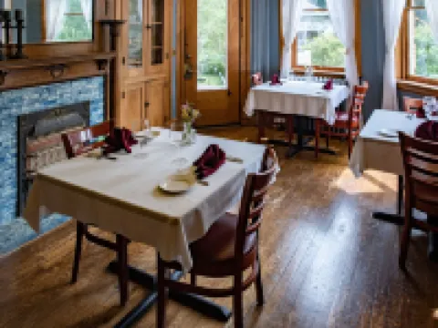 エルク リバー ホテル サットンのホテル