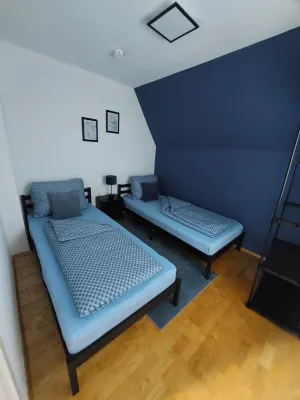 Renoviertes Altstadthaus mit Großen Aussenbereich und Terrasse mit Feuerstelle Lidl附近的飯店