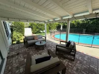LA Modern Vacation Retreat New Listing