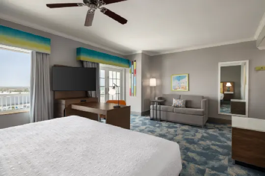 希爾頓歡朋套房酒店-加爾維斯頓