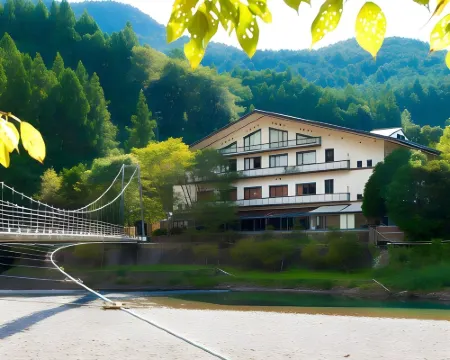 わたらせ温泉 ホテルやまゆり 田辺のホテル