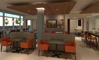 Holiday Inn Express & Suites Brevard – City Center