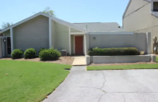 Plunge Pool and Expansive Deck - Magnificent Scenic Retreat
