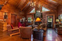Hot Tub, Grill and Cozy Fireplace - Charming Log Cabin Retreat Hotels in Ridgedale