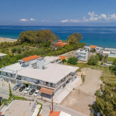 Blue Wave Suites - Ixia