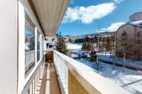 Mountain Condo w/ Balcony, Fireplace, Shared Pool, & Hot Tub - Walk to Lifts