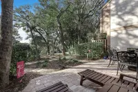 Beach Access and Two Pools - Pristine Family Oasis