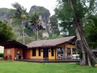 Baan Chao Mai Beach House Hotel di Ko Libong