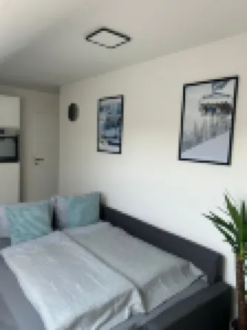 Ferienwohnung Juli - neu Renovierte, Moderne Ferienwohnung