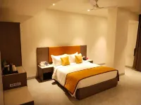 ZiP By Spree Hotels Pandharpur Hotels near Matoshree Meerabai Maharaj Math
