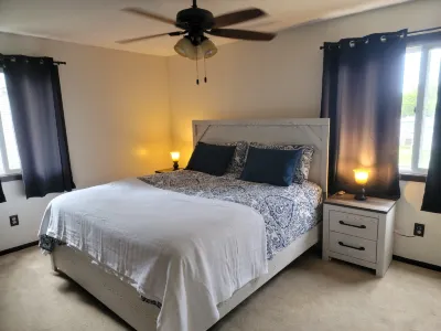 Tomar Park Apt 4 - KP101APT4 Hotels near North American Baptist Heritage Center