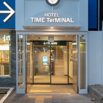 Time Terminal Hotel Daejeon 1st by Aank Отели рядом с достопримечательностью «Скайпарк в Тэдоне»