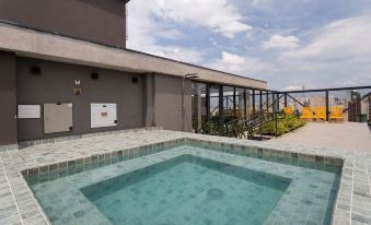 Roomo Transamerica SP Frei Caneca