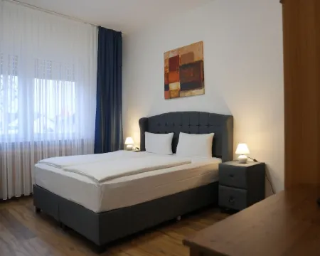 Bovino Hotel Hotels in Raunheim