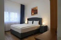 Bovino Hotel Hotels in Raunheim
