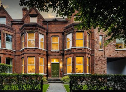 The Ulsterville Residences - Free on-Site Parking