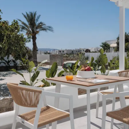 Agia Anna Living