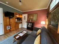 Anchor Inn Resort Hotels in Lincoln City