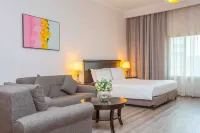 Ezdan Hotel, Residences