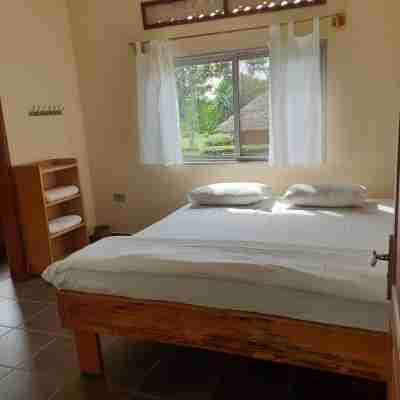 Bushbaby Lodge Rooms