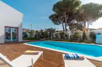 LV Premier La2 Pool, AC, Garden, Sea View - en bord de mer