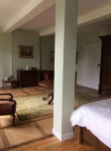 샤토 뒤 발 라르봉