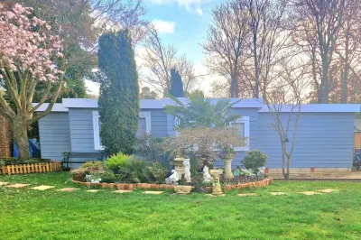 1 Bed Cottage-Museum View-Garden-Free Parking فنادق في ويبريدج