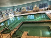 Holiday Inn Express & Suites RHINELANDER by IHG - Pool