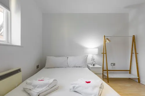 London Oasis in Woolwich Arsenal Отели в г. Гринвич