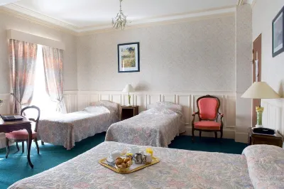 Hotel du Saumon, Verneuil sur Avre Hôtels à : Brezolles